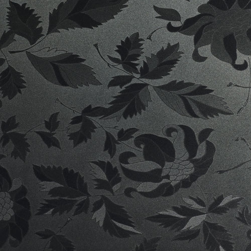 P207 BLACK FLOWER